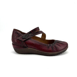 BIZA Bailey Mary Jane Embossed Leather Shoe Hook & LoopStrap Red 41 US 9.5 - 10
